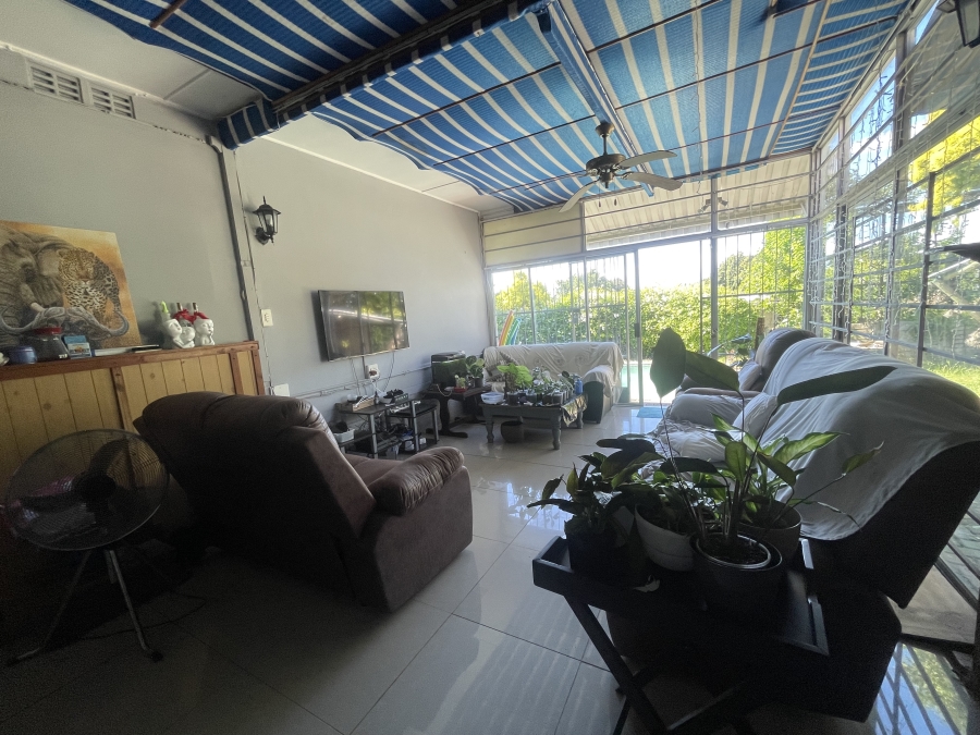 5 Bedroom Property for Sale in Saxilby Eastern Cape